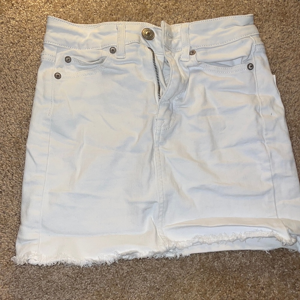 White super stretch American eagle jean skirt